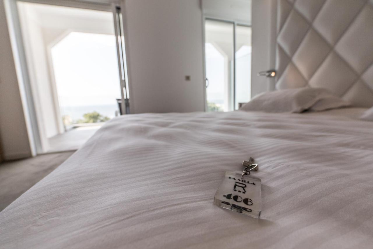 Hotel Villa R Καλβί Εξωτερικό φωτογραφία