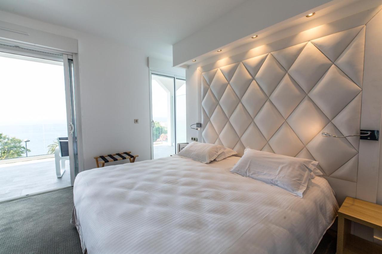 Hotel Villa R Καλβί Εξωτερικό φωτογραφία