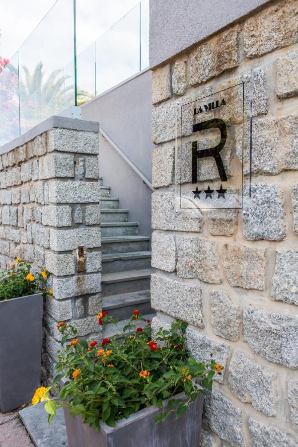 Hotel Villa R Καλβί Εξωτερικό φωτογραφία